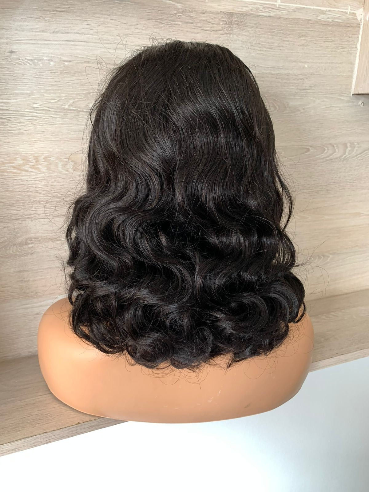 BLACK BOUNCY CURLS